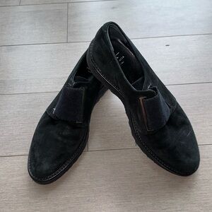 Aquatalia Suede Kenley